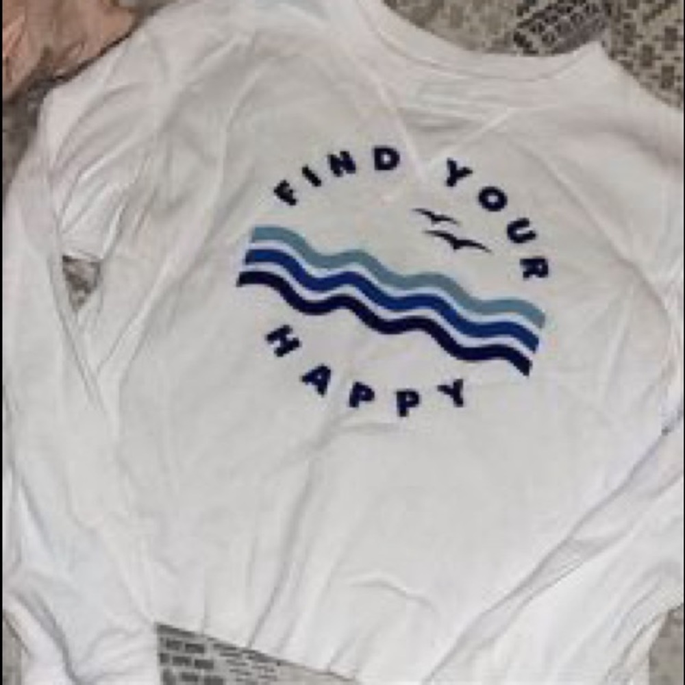 Cropped tee size large